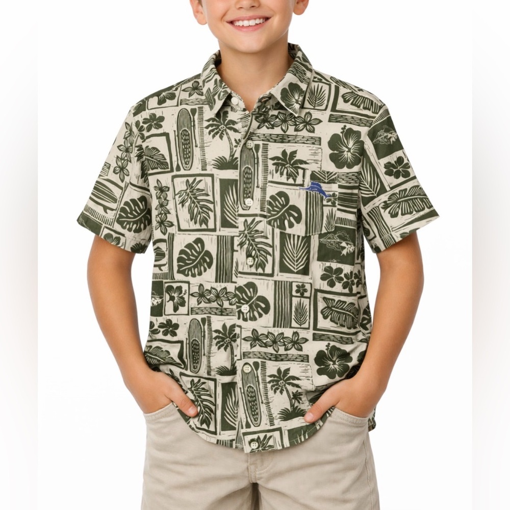 Tommy Bahama Hawaiian rayon shirt boys